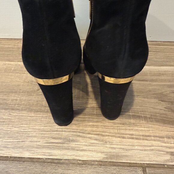 Michael Kors Black Suede Ankle Boots Size 9 - Picture 6 of 6